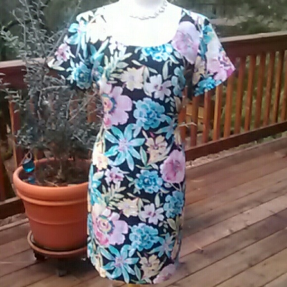 Carol Anderson Dresses & Skirts - Carol Anderson Silk Dress
